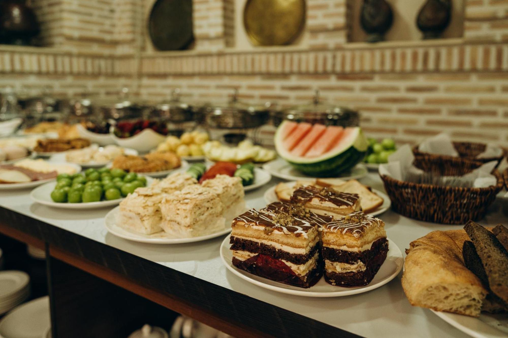 Hotel Shohrud Бухара Екстер'єр фото